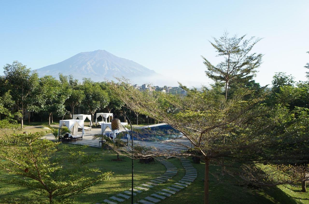 Shanaya Resort Malang Exterior photo