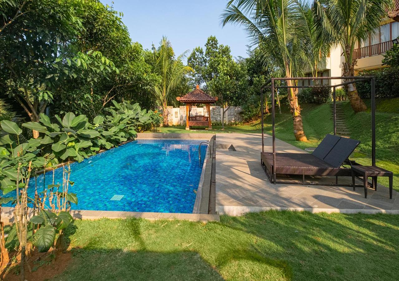 Shanaya Resort Malang Exterior photo